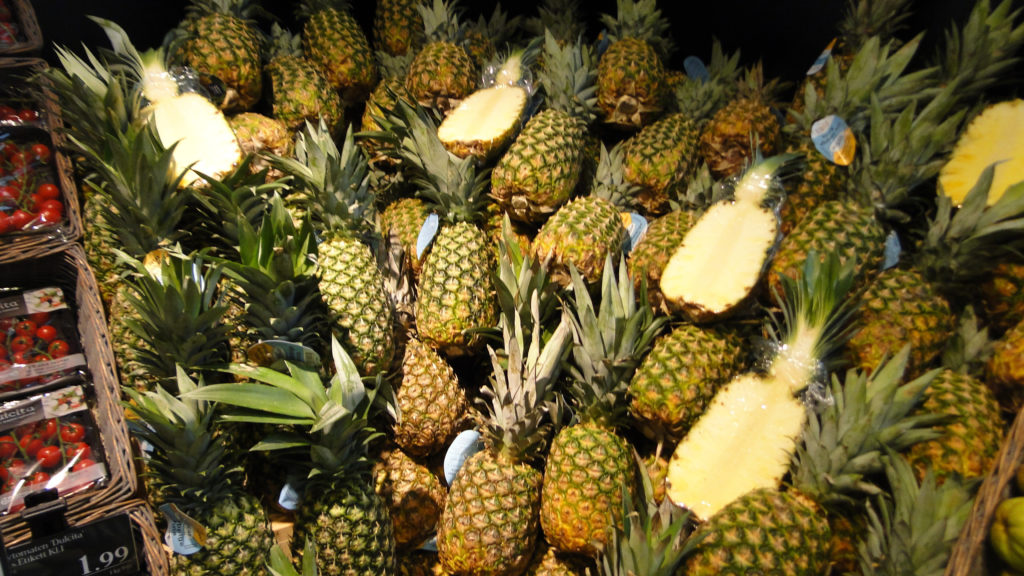 26 Fun And Interesting Facts About Pineapples Tons Of Facts