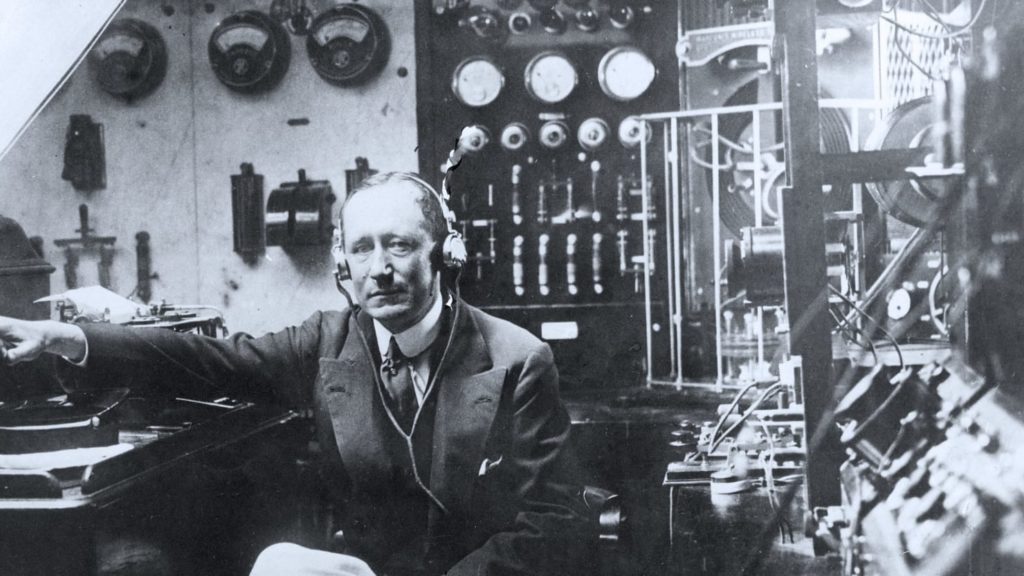 30 Awesome And Interesting Facts About Guglielmo Marconi - Tons Of Facts