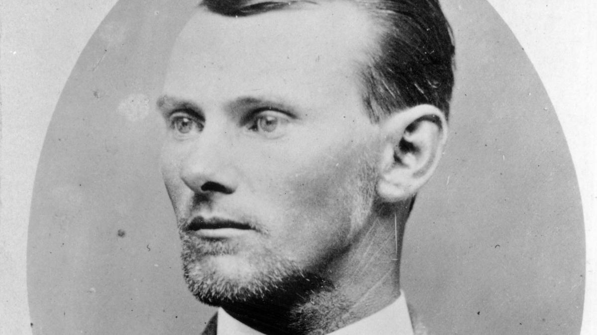 30 Interesting And Strange Facts About Jesse James - Tons ...