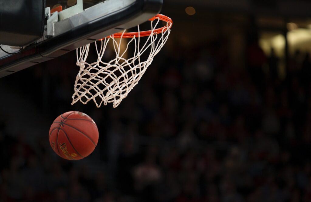 13 Amazing And Fun Facts About Basketball - Tons Of Facts